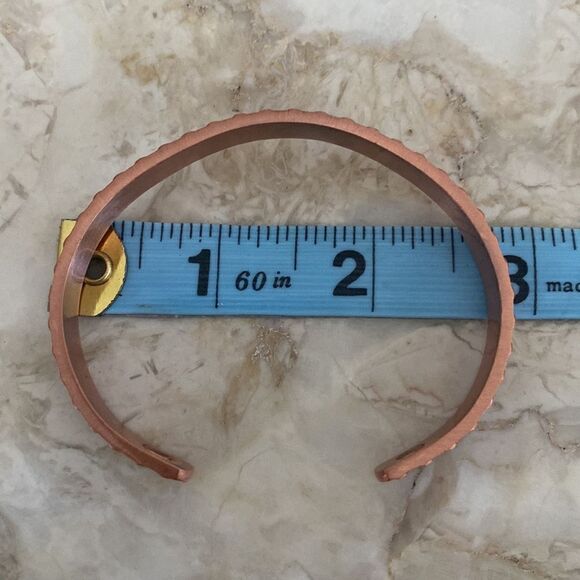 Copper Cuff Bracelet Unisex - Picture 5 of 5